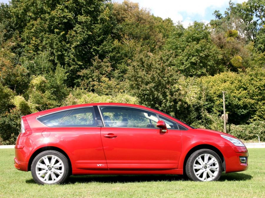  Citroen C4 VTS 2008 года  (фото 2 из 16)